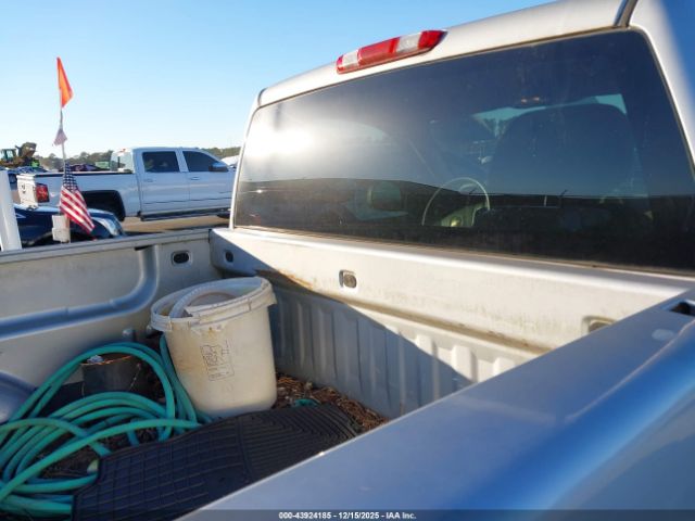 Chevrolet Silverado 1500 Work Truck Image 7