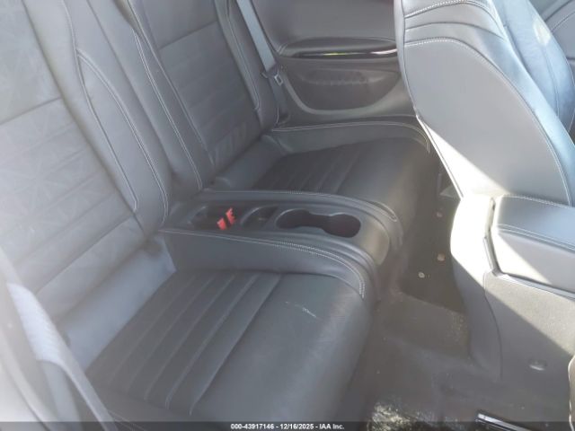 Buick Cascada Image 7