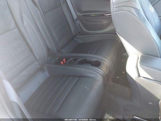 Buick Cascada Image 7