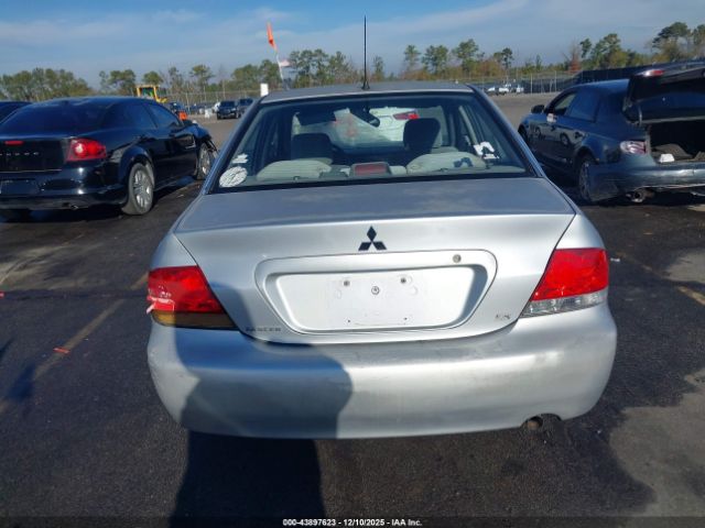 Mitsubishi Lancer Es Image 16