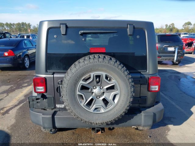 Jeep Wrangler Rubicon 4x4 Image 12