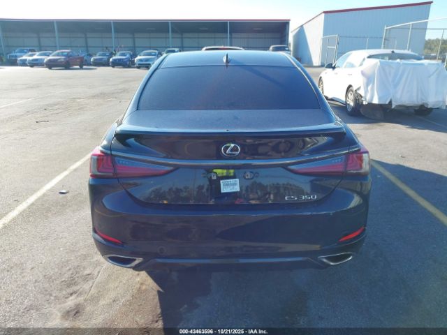 Lexus Es F Sport Image 13