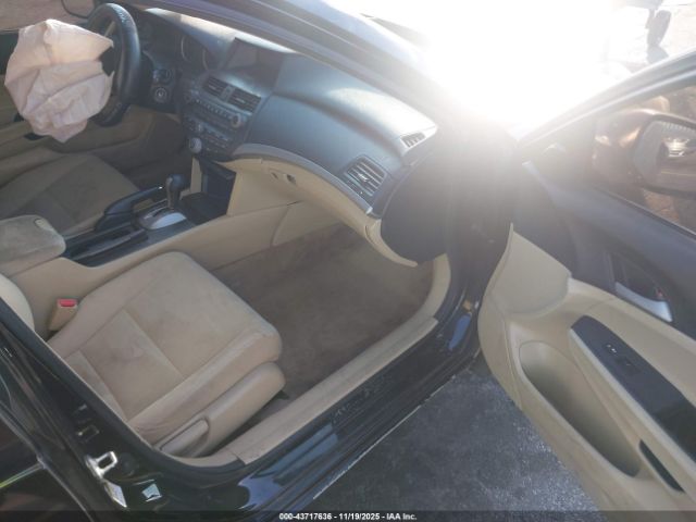 Honda Accord 2.4 Lx Image 12