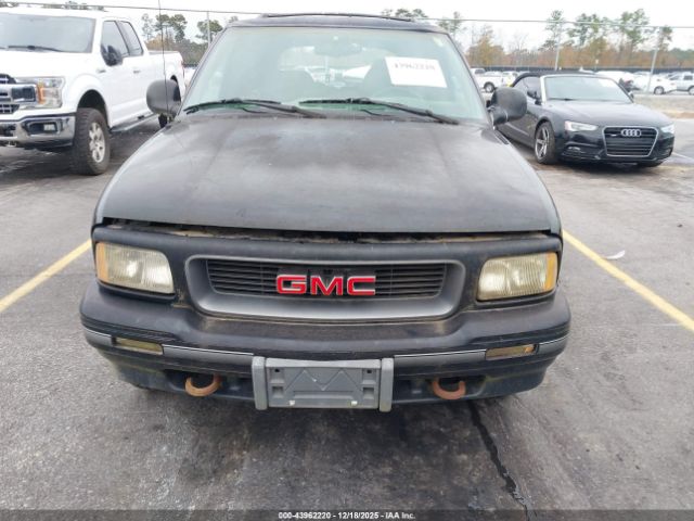 GMC Jimmy Image 3