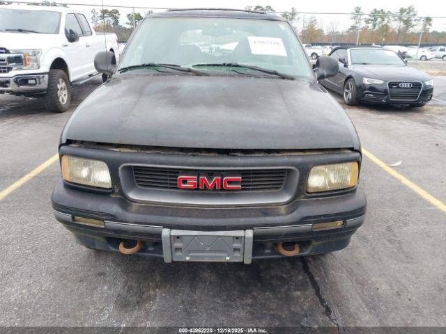 GMC Jimmy Image 3