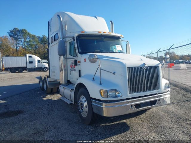 International 9400 Image 1