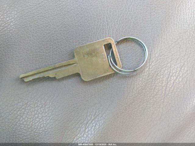 International 9400 Image 10