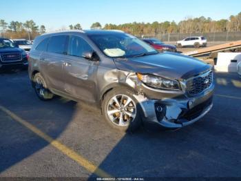  Salvage Kia Sorento