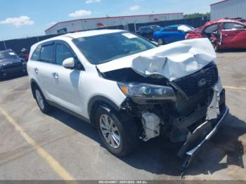 Salvage Kia Sorento