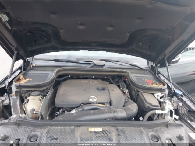 Mercedes-Benz GLE 4matic Image 12