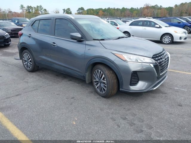 Nissan Kicks Sv Xtronic Cvt Image 1