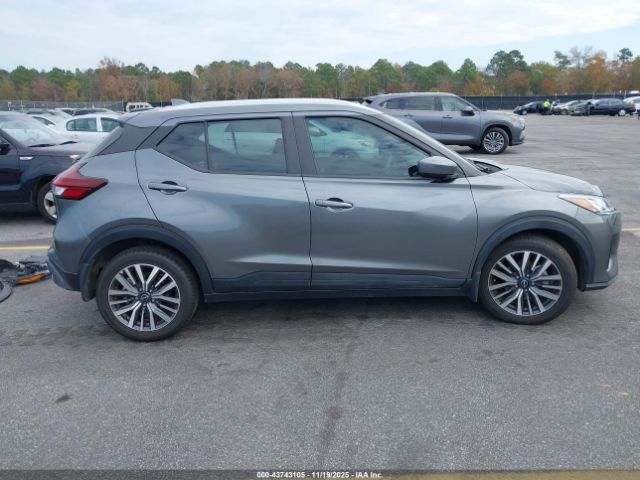 Nissan Kicks Sv Xtronic Cvt Image 7