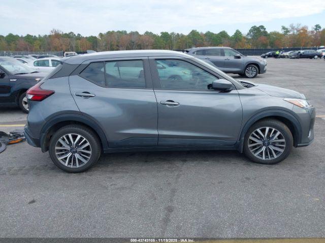 Nissan Kicks Sv Xtronic Cvt Image 7