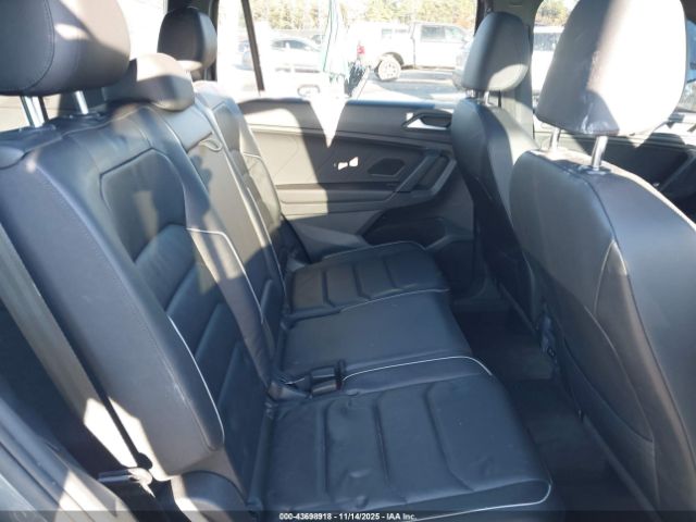 Volkswagen Tiguan Image 4