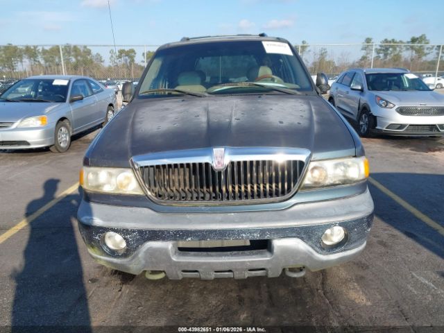 Lincoln Navigator Image 3