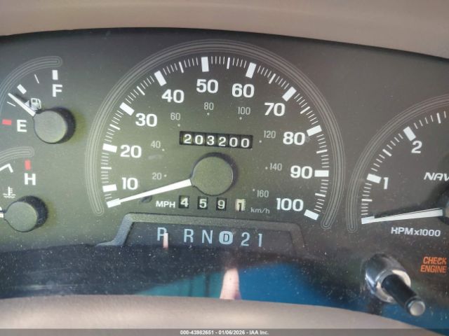 Lincoln Navigator Image 9