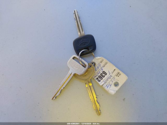 Toyota Yaris S Image 3