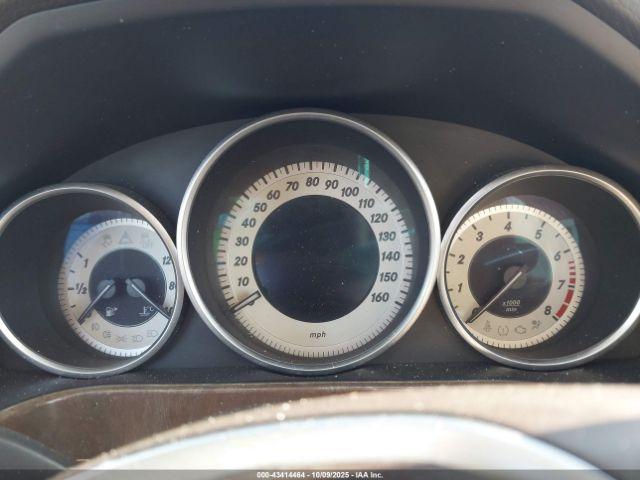 Mercedes-Benz E-Class Image 9