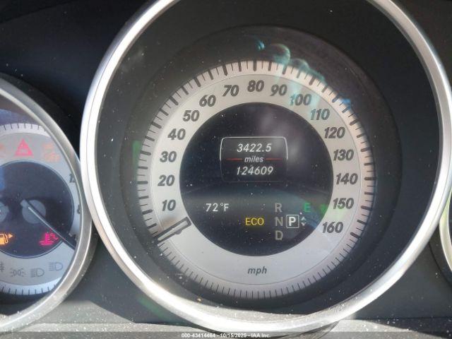 Mercedes-Benz E-Class Image 14