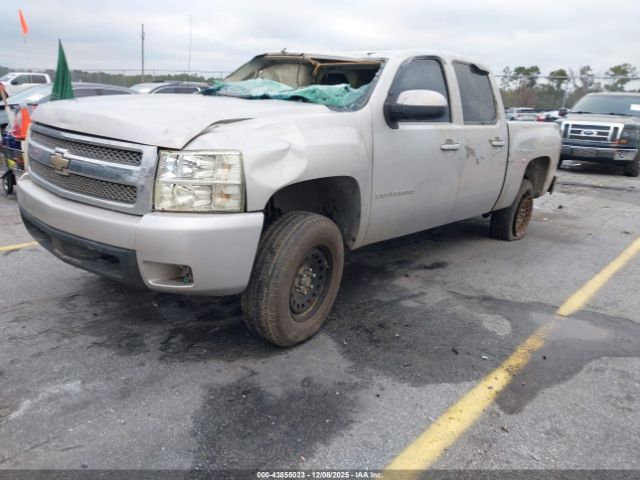 Chevrolet Silverado 1500 Ltz Image 2