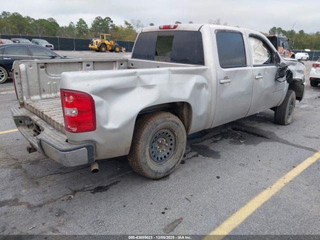 Chevrolet Silverado 1500 Ltz Image 4