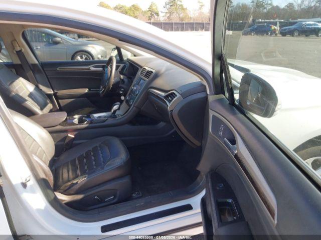 Ford Fusion Se Image 9