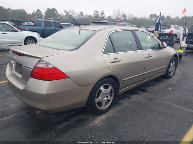 Honda Accord Image 2