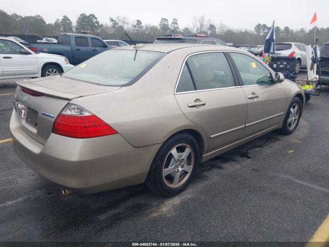 Honda Accord Image 2