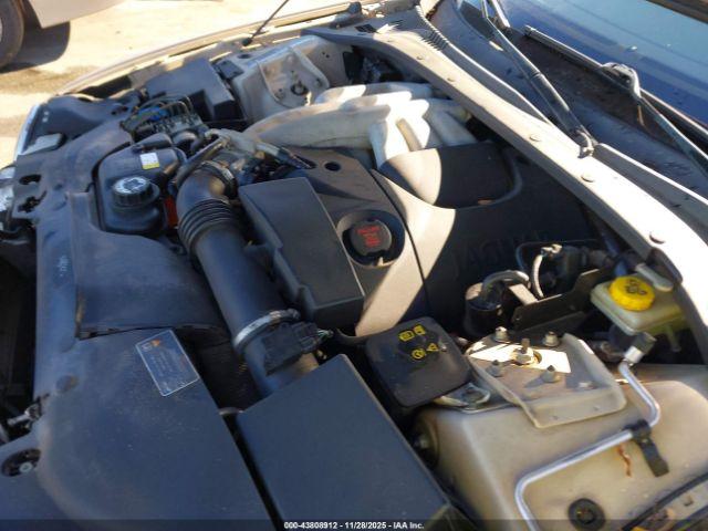 Jaguar S-Type 3.0l V6 Image 6