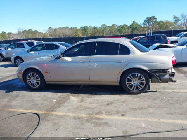 Jaguar S-Type 3.0l V6 Image 5