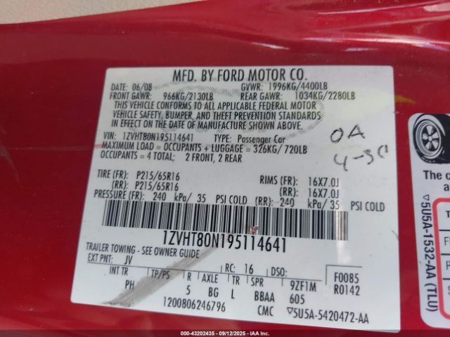 Ford Mustang V6 Image 8