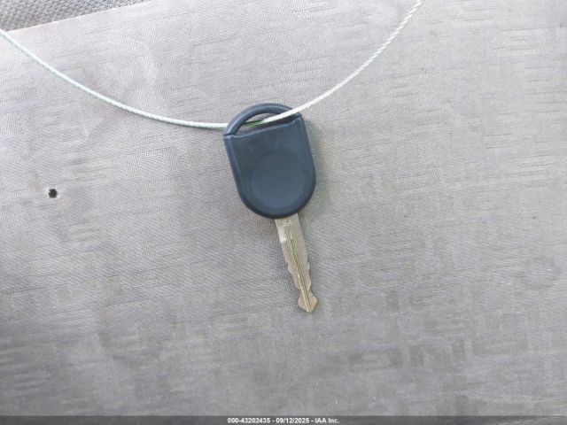 Ford Mustang V6 Image 10