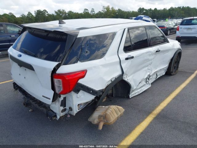 Ford Police Interceptor Image 9