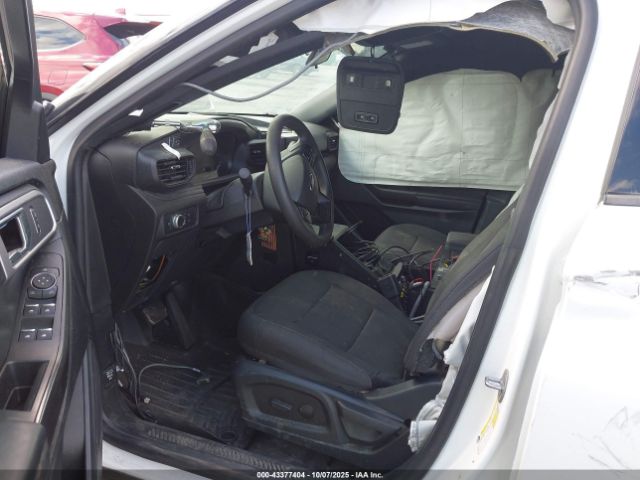 Ford Police Interceptor Image 7