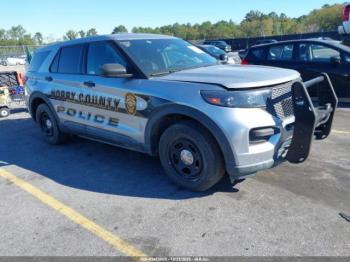  Salvage Ford Police Interceptor Utilit