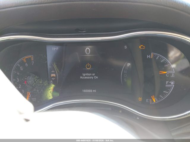 Jeep Grand Cherokee Overland Image 6