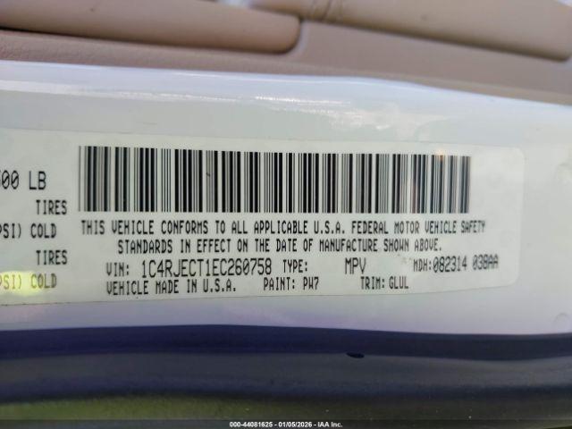 Jeep Grand Cherokee Overland Image 3