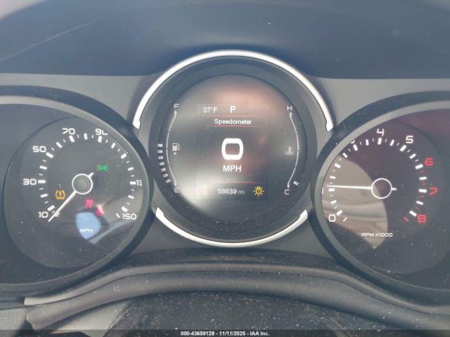 FIAT 500L Trekking Image 16