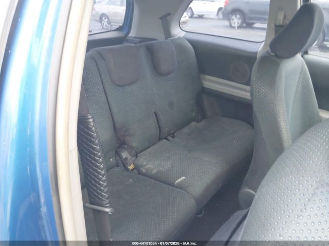 Toyota Yaris Image 5