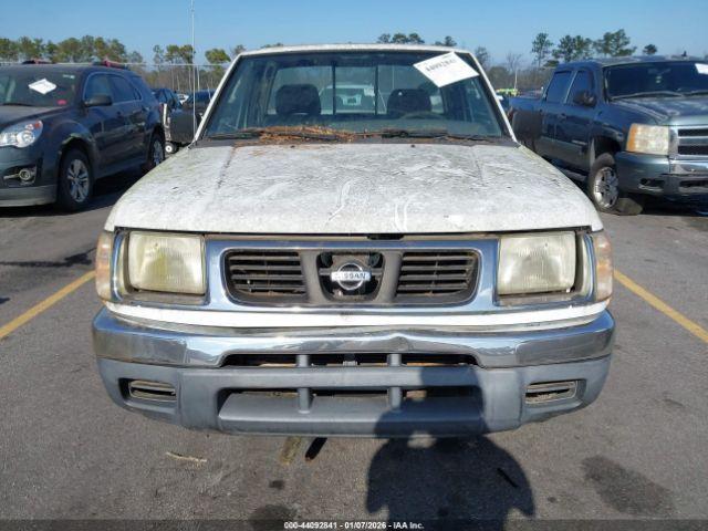 Nissan Frontier Image 3