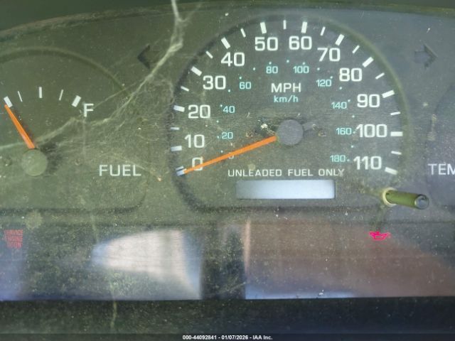 Nissan Frontier Image 9