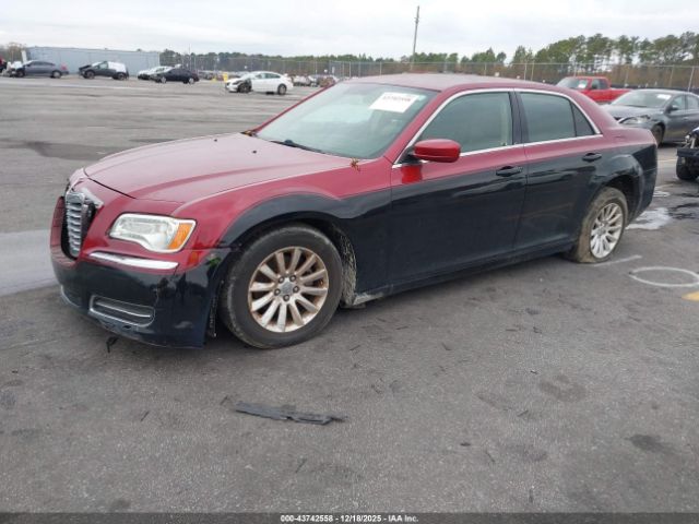Chrysler 300 Image 7