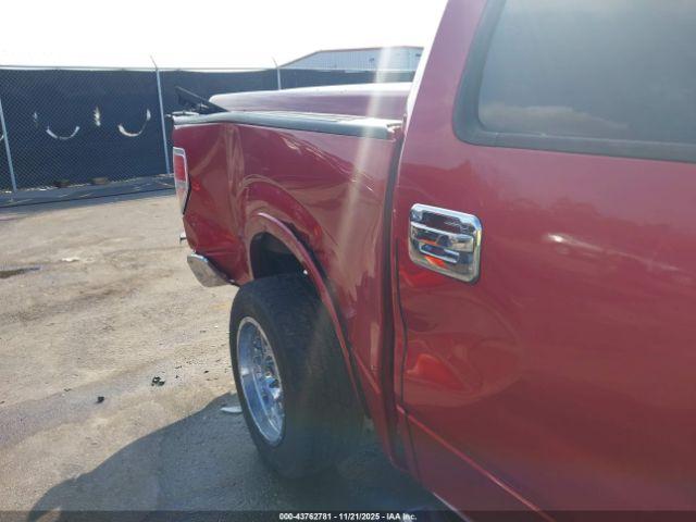 Ford F-150 Lariat Image 6