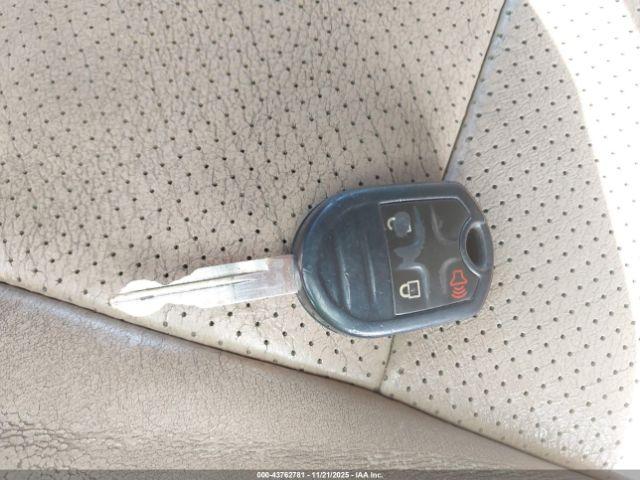 Ford F-150 Lariat Image 11