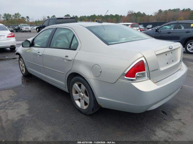 Ford Fusion Se Image 2