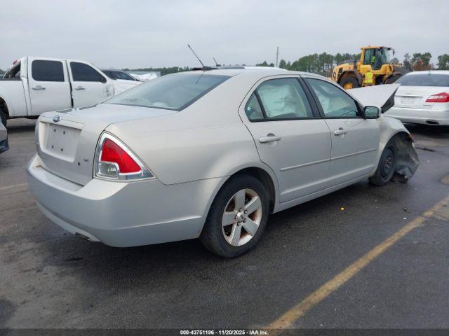 Ford Fusion Se Image 6