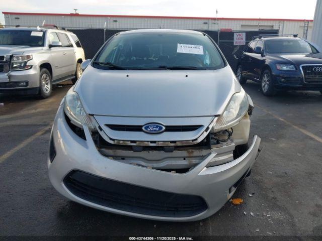 Ford Fiesta Se Image 10