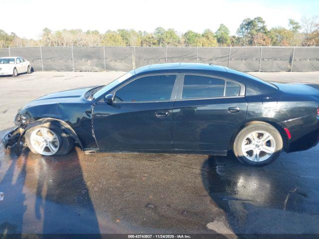 Dodge Charger Sxt Rwd Image 2