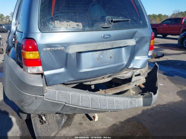 Ford Escape Xls Image 9