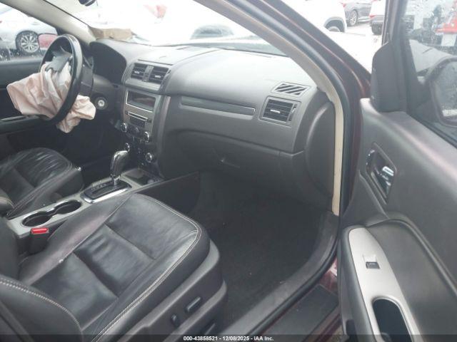 Ford Fusion Sel Image 3